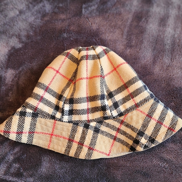 Burberry Nova check bucket safari reversible hat cap - Picture 5 of 8